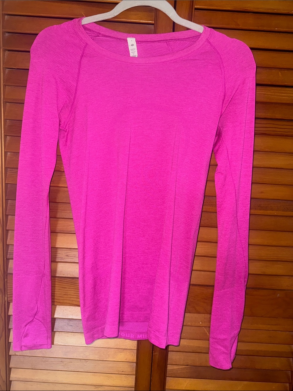 Lululemon Sonic Pink Long sleeve swiftly tech size 4